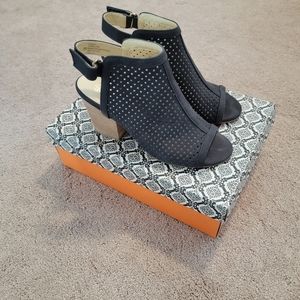 Isola Navy Leather/Suede Booties